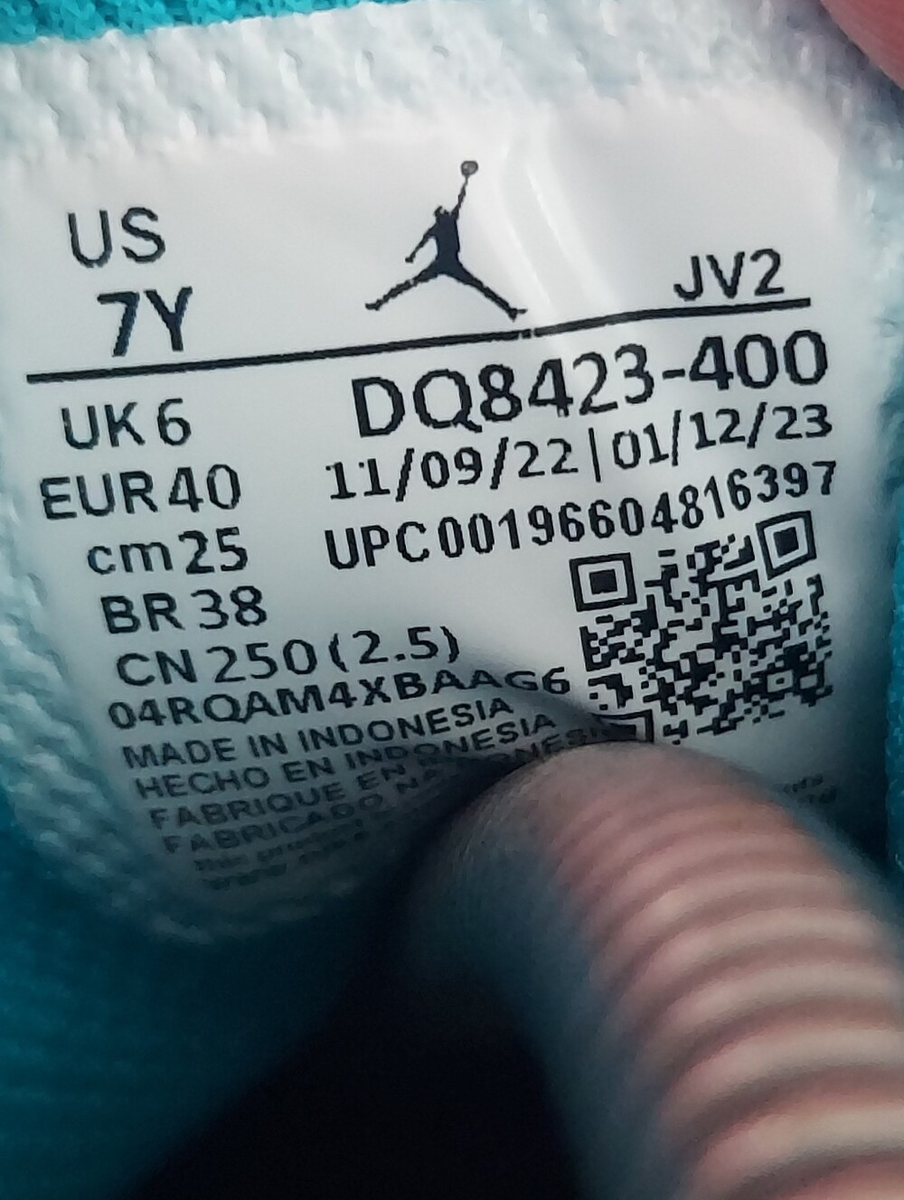 Pre-owned 2023 Jordan 1 Mid - Picture 10 of 10
